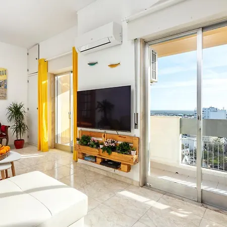 Skyline Blue Dream Apartment *